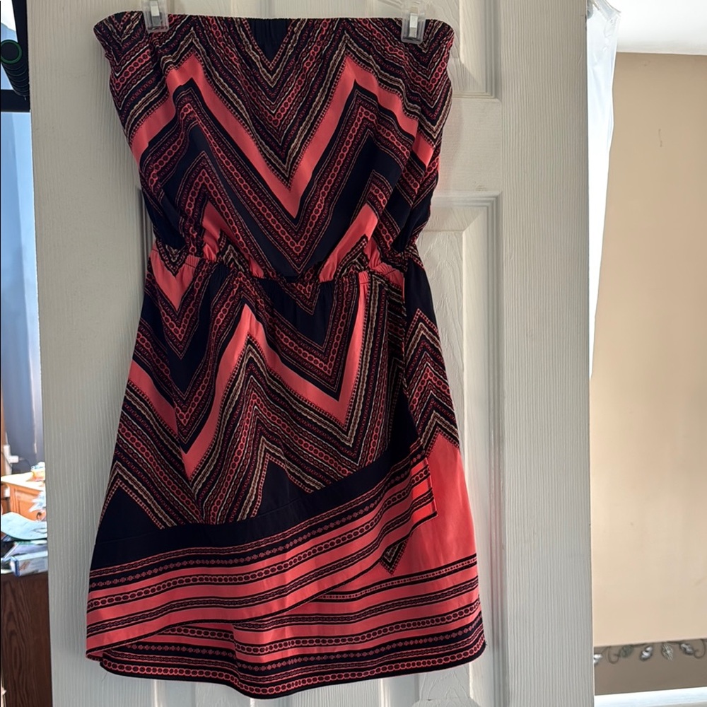 Express Strapless Chevron Dress in Coral & Navy
